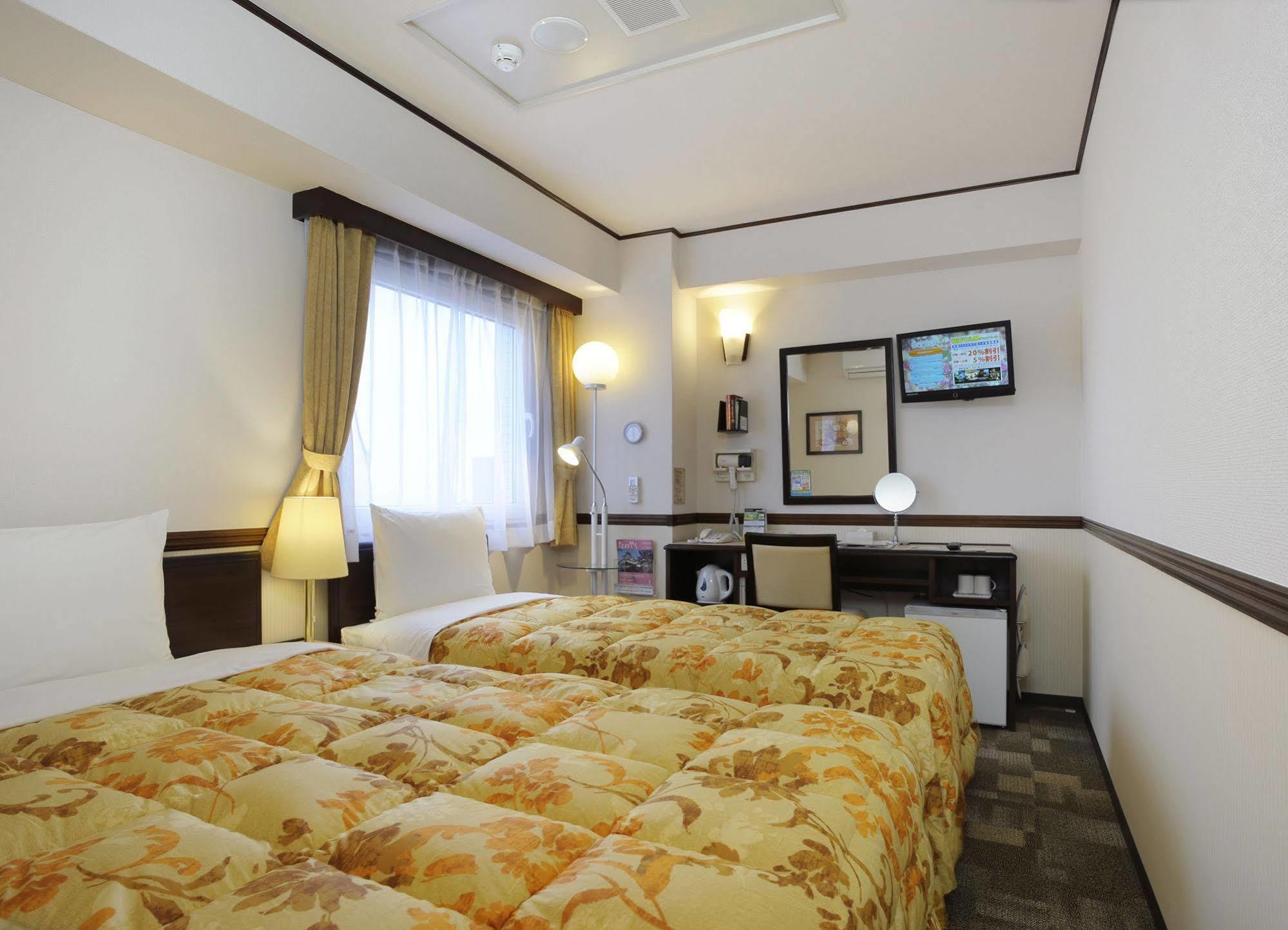 Toyoko Inn Takamatsu Hyogomachi Zewnętrze zdjęcie